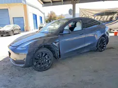 7SAYGAEE9PF852600 2023 TESLA MODEL Y