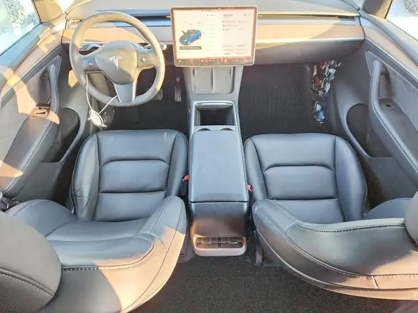 7SAYGAEE9PF871700 2023 TESLA MODEL Y - Image 8