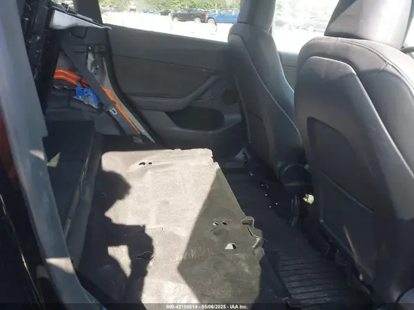7SAYGAEE9PF888254 2023 TESLA MODEL Y - Image 8
