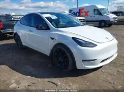 7SAYGAEE9PF891901 2023 TESLA MODEL Y