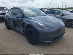7SAYGAEE9PF902802 2023 TESLA MODEL Y