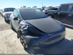 7SAYGAEE9PF912472 2023 TESLA MODEL Y