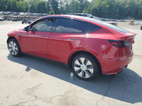 7SAYGAEE9PF930213 2023 TESLA MODEL Y - Image 2