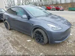 7SAYGAEE9PF964944 2023 TESLA MODEL Y