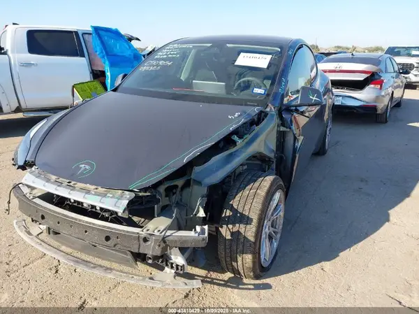 7SAYGAEE9PF969545 2023 TESLA MODEL Y - Image 2