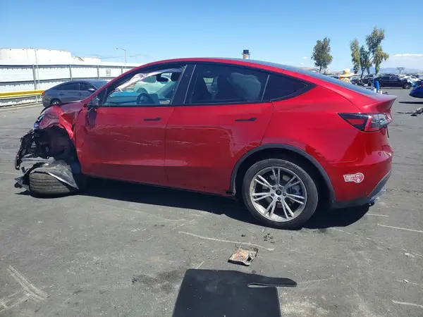 7SAYGAEE9RF036313 2024 TESLA MODEL Y - Image 2