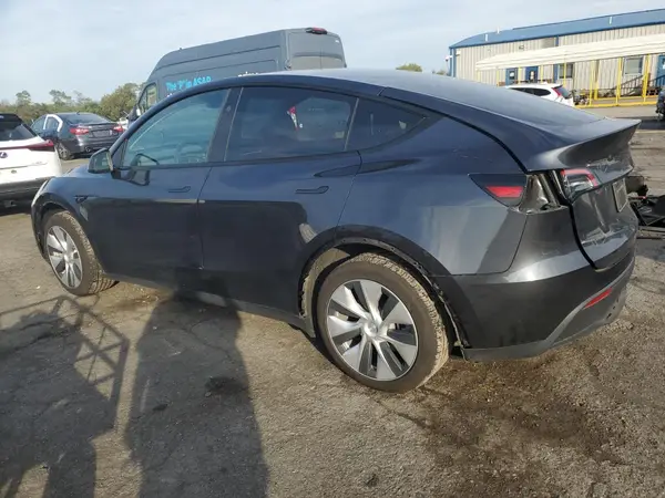 7SAYGAEE9RF062278 2024 TESLA MODEL Y - Image 2