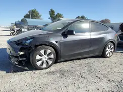 7SAYGAEE9RF070204 2024 TESLA MODEL Y