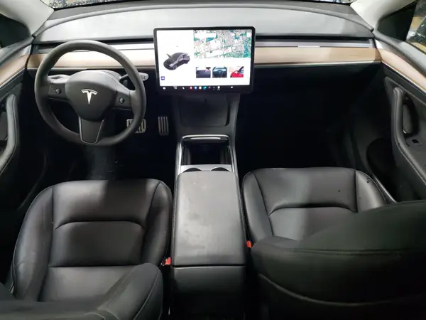 7SAYGAEE9RF111091 2024 TESLA MODEL Y - Image 8