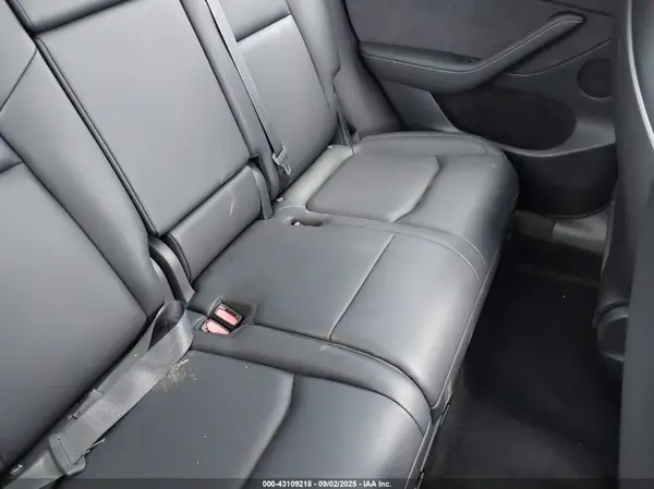 7SAYGAEE9RF116145 2024 TESLA MODEL Y - Image 8