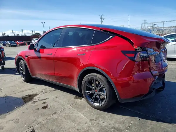 7SAYGAEE9RF157763 2024 TESLA MODEL Y - Image 2