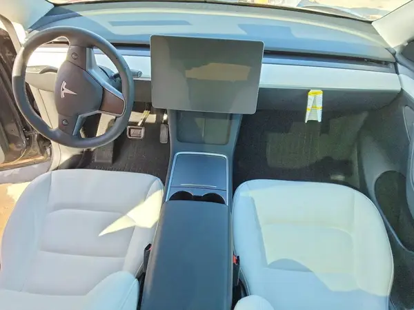7SAYGAEE9RF166768 2024 TESLA MODEL Y - Image 8