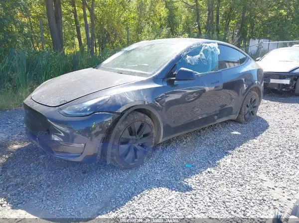 7SAYGAEE9RF191251 2024 TESLA MODEL Y - Image 2