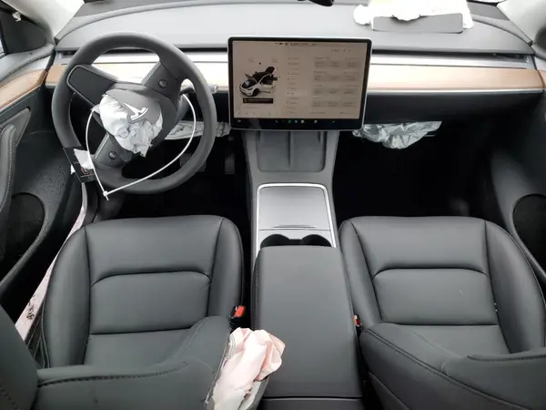7SAYGAEE9RF207271 2024 TESLA MODEL Y - Image 8