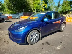 7SAYGAEE9RF981651 2024 TESLA MODEL Y