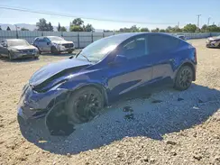 7SAYGAEE9RF983478 2024 TESLA MODEL Y