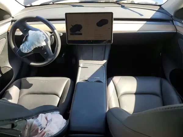 7SAYGAEE9RF983478 2024 TESLA MODEL Y - Image 8