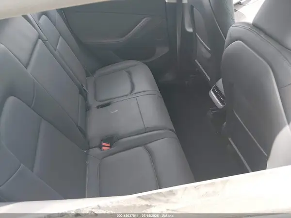 7SAYGAEE9SF256864 2025 TESLA MODEL Y - Image 8