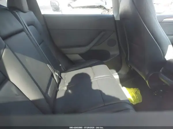 7SAYGAEE9SF288732 2025 TESLA MODEL Y - Image 8