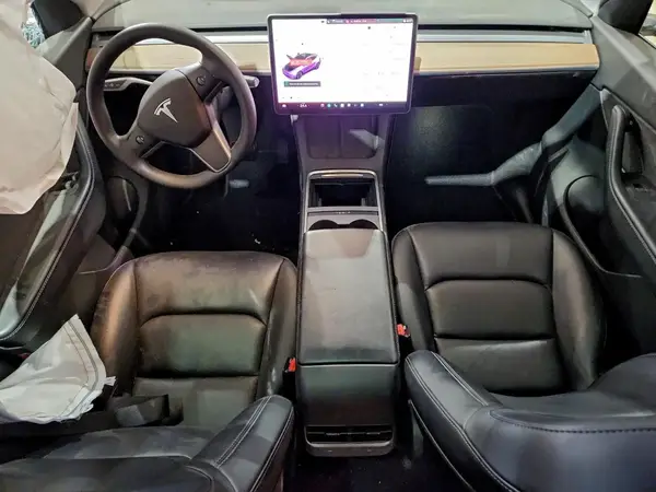 7SAYGAEEXNF336825 2022 TESLA MODEL Y - Image 8