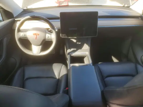 7SAYGAEEXNF337439 2022 TESLA MODEL Y - Image 8