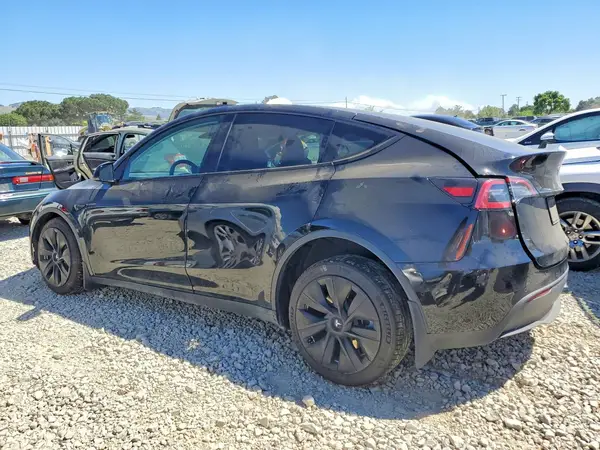 7SAYGAEEXNF342866 2022 TESLA MODEL Y - Image 2