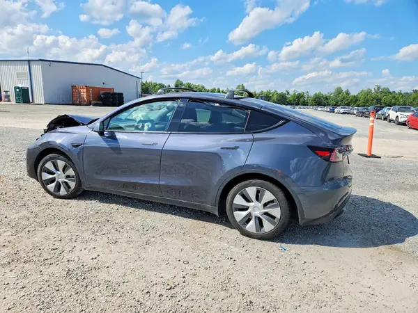 7SAYGAEEXNF383417 2022 TESLA MODEL Y - Image 2