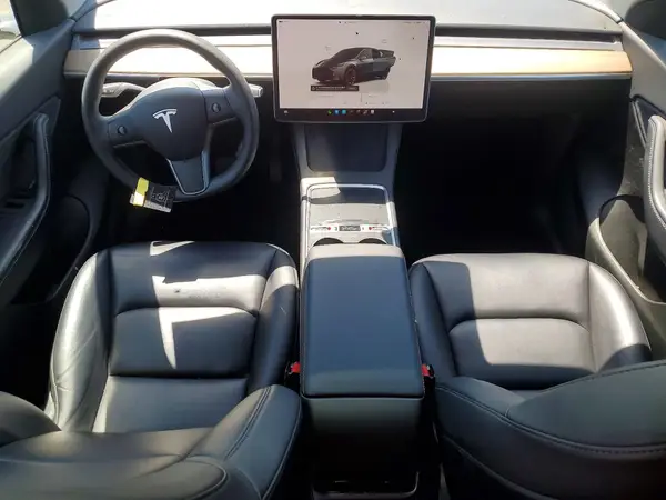7SAYGAEEXNF400989 2022 TESLA MODEL Y - Image 8