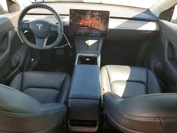 7SAYGAEEXNF422362 2022 TESLA MODEL Y - Image 8