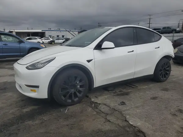 7SAYGAEEXNF493710 2022 TESLA MODEL Y - Image 1