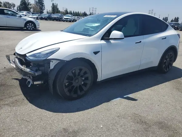 7SAYGAEEXNF515978 2022 TESLA MODEL Y - Image 1