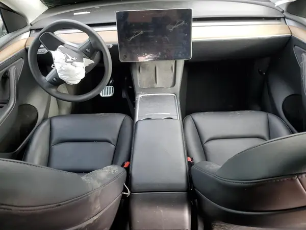 7SAYGAEEXNF524261 2022 TESLA MODEL Y - Image 8