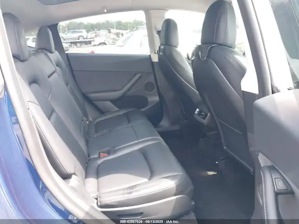 7SAYGAEEXNF533168 2022 TESLA MODEL Y - Image 8