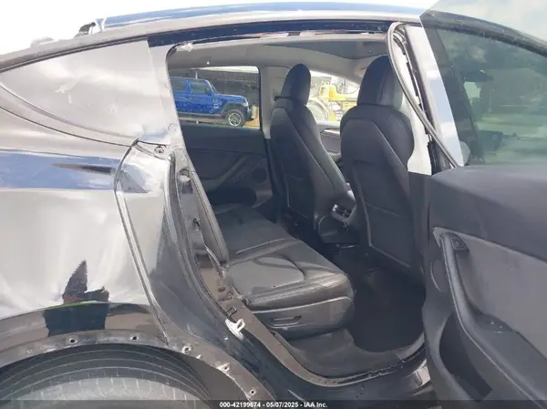 7SAYGAEEXNF543540 2022 TESLA MODEL Y - Image 8