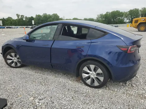 7SAYGAEEXPF583829 2023 TESLA MODEL Y - Image 2
