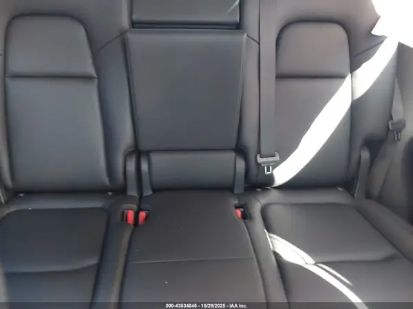 7SAYGAEEXPF591848 2023 TESLA MODEL Y - Image 8
