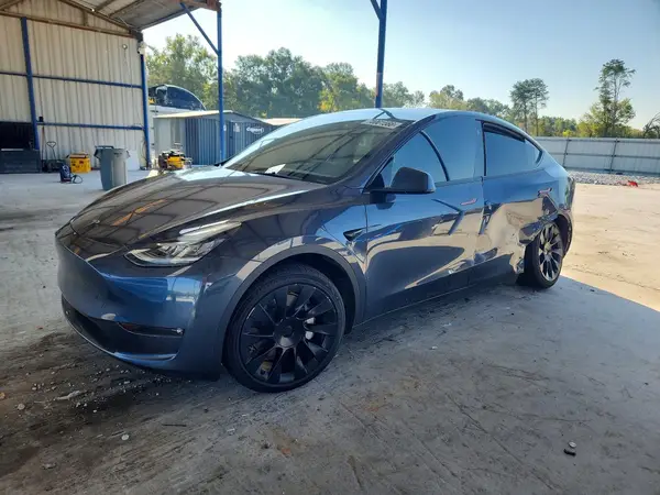 7SAYGAEEXPF613914 2023 TESLA MODEL Y - Image 1