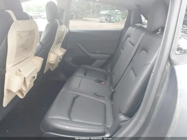 7SAYGAEEXPF617722 2023 TESLA MODEL Y - Image 8