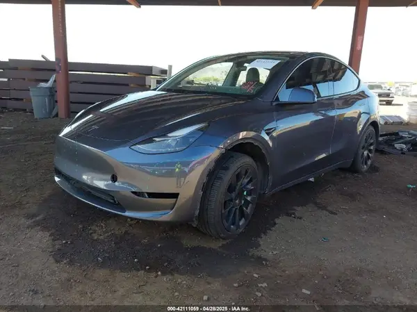 7SAYGAEEXPF618174 2023 TESLA MODEL Y - Image 2