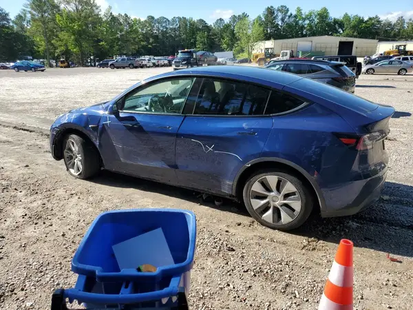 7SAYGAEEXPF646783 2023 TESLA MODEL Y - Image 2