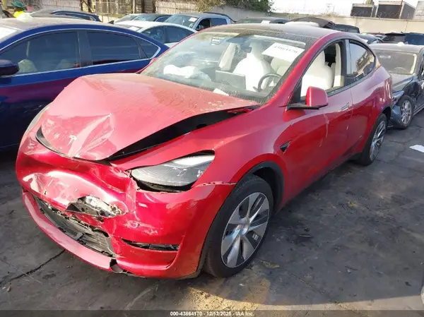 7SAYGAEEXPF648453 2023 TESLA MODEL Y - Image 2