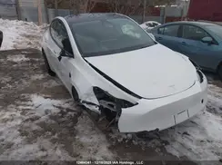7SAYGAEEXPF662319 2023 TESLA MODEL Y