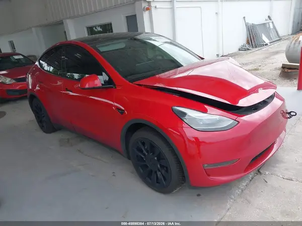 7SAYGAEEXPF668153 2023 TESLA MODEL Y - Image 1