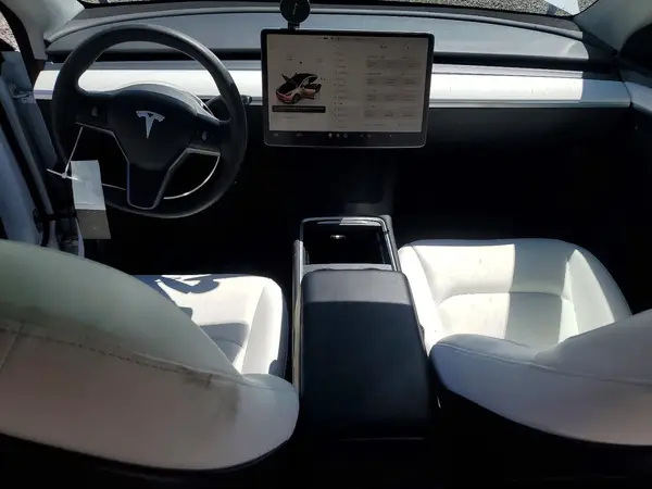 7SAYGAEEXPF688788 2023 TESLA MODEL Y - Image 8