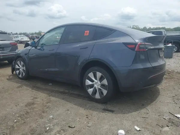 7SAYGAEEXPF690475 2023 TESLA MODEL Y - Image 2