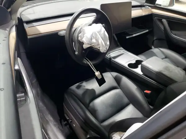 7SAYGAEEXPF690959 2023 TESLA MODEL Y - Image 8