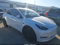 7SAYGAEEXPF708537 2023 TESLA MODEL Y