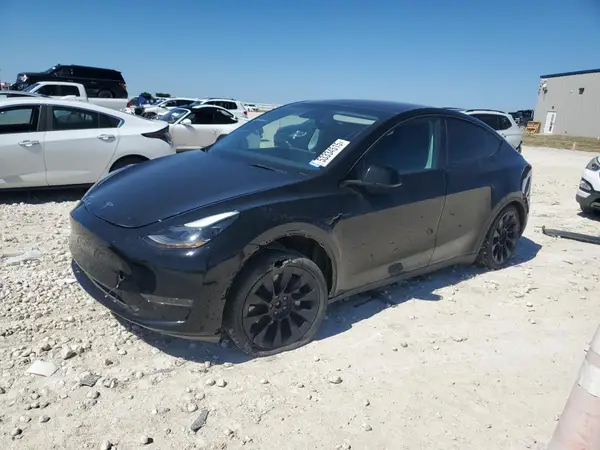 7SAYGAEEXPF709736 2023 TESLA MODEL Y - Image 1