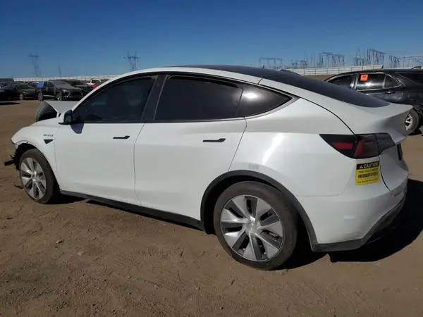 7SAYGAEEXPF744308 2023 TESLA MODEL Y - Image 2