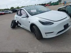 7SAYGAEEXPF751520 2023 TESLA MODEL Y